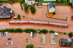 ۱۰۳ کشته و ۱۳۰۰ مفقود بر اثر جاری شدن سیل در آلمان