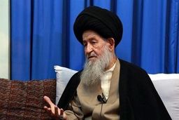 بانک ها ربا می گیرند دستگاه قضایی باید با آنها برخورد کند