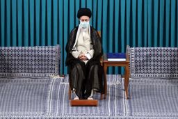 مراسم تنفیذ، نشانه آرامش حاکم بر کشور و مردم است/ با جنگ روانی می‌خواهند افکار عمومی را دستکاری و در اختیار بگیرند/ با مردم صادقانه گفت‌وگو کنید