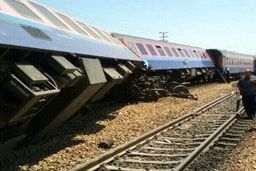 جزییات واژگونی ۶ واگن یک قطار باری در محور جنوب