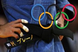 واکنش فدراسیون جهانی جودو به انصراف ورزشکار الجزایری