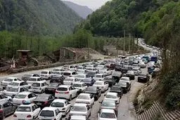 ترافیک سنگین در محور کرج – چالوس/ مقاومت مسافران برای رفتن به استان های شمال کشور
