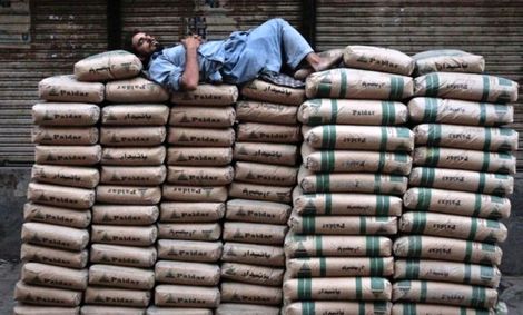 نه سلطان، نه بورس‌ فقط قطعی برق