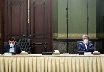 رحمانی فضلی از مجلس کارت زرد گرفت