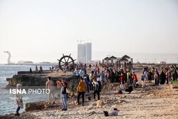 کیش یک هفته تعطیل شد