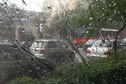 احتمال رگبار باران در اکثر نقاط کشور طی ۲ روز آتی
