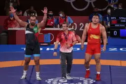کسب ششمین مدال ایران در المپیک ۲۰۲۰ توکیو/ امیرحسین زارع به برنز رسید