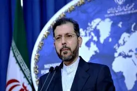 توضیح خطیب زاده درباره برافراشتن پرچم اقلیم کردستان