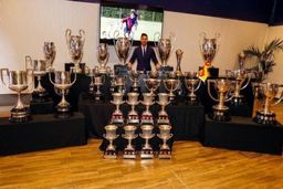 آخرین قاب مسی با افتخاراتش در بارسلونا؛ چند جام فتح کرد؟