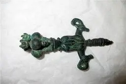 کشف مجسمه ۲ هزار ساله در محموله‌ پستی