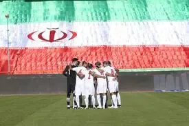 بازی ایران و امارات با تماشاگر!