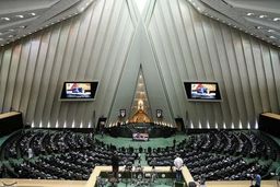 نامه نمایندگان به هیئت رئیسه مجلس؛رای اعتماد به وزرا مخفی باشد