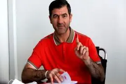 کریم باقری با پرسپولیس تمدید کرد