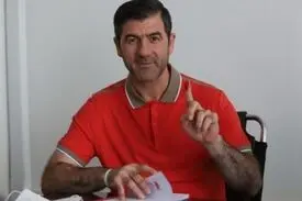 کریم باقری با پرسپولیس تمدید کرد
