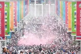 فینال یورو ۲۰۲۰ منبع پخش کرونا لقب گرفت
