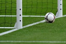 فیفا از قوانین جدیدش رونمایی کرد/ فوتبال به شکل والیبال و فوتسال!