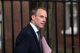 وزیرخارجه انگلیس: هرچند خوشایند نیست، اما باید با روسیه و چین برای مقابله با طالبان همکاری کنیم