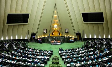 بررسی صلاحیت اوجی صحن مجلس را غیر علنی کرد