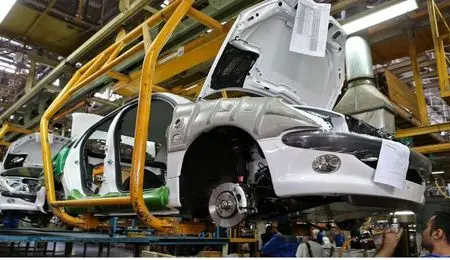 تصمیم‌گیری در مورد قیمت خودرو؛ پس از شهریور