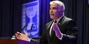 لاپید: موضوع کشتی‌های ارسالی ایران به لبنان یک مسئله امنیتی است