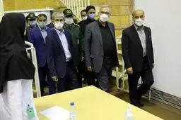 واکسیناسیون کرونا به صورت ضربتی و فوری در کشور انجام می‌شود