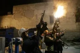 ۱۷ کشته و ۴۱ زخمی در تیراندازی هوایی و شادمانه طالبان