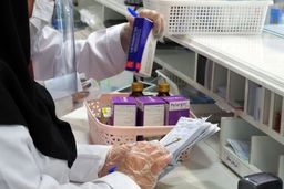 ۶۰ درصد داروخانه‌ها در آستانه ورشکستگی / کمبود دارو مهمترین مشکل داروخانه‌ها