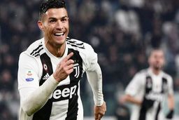 چرا رونالدو به منچسترسیتی نرفت؟