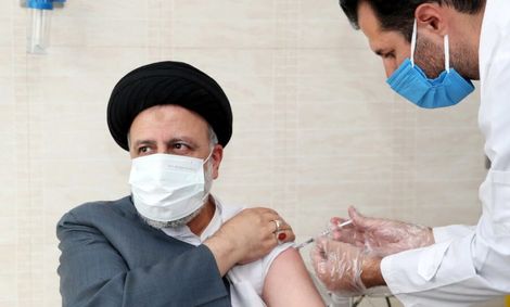 رئیسی دوز دوم واکسن ایرانی برکت را دریافت کرد