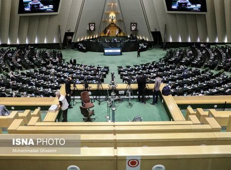 واردات خودرو آزاد می‌شود؟