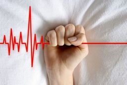 «کرونا» و زخم «خودکشی» بر پیکر کادر درمان