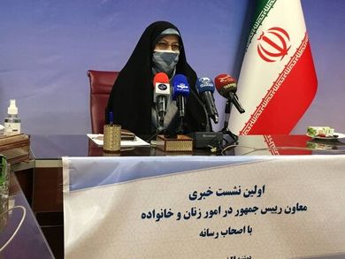 انسیه خزعلی: ۱۶ سالگی ازدواج کردم با حق طلاق و کار و تحصیل