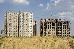 قیمت مسکن مهر در پردیس ارزان شد/ دلالان حاضر به فروش نیستند