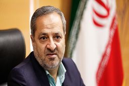 به معیشت معلمان توجه شده است؟