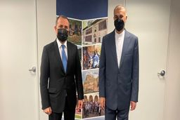 گفت‌وگوی امیرعبداللهیان با همتای آذربایجانی درباره تسهیل ترانزیت و تردد کامیون‌های ایرانی