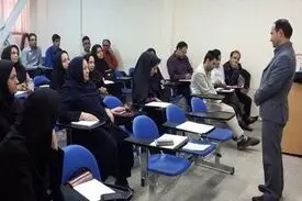 دانشجویان تا اواسط ترم جاری به دانشگاه میروند؟!
