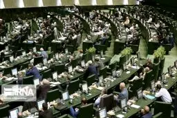 قوانین در کشور ما چطور متورم می‌شود؟