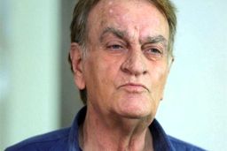 فتحعلی اویسی درگذشت