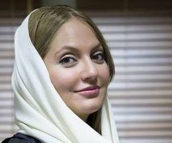 مهناز افشار در لباس سنتی زنان ژاپنی