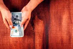 نرخ دلار در بازار سیر صعودی گرفت
