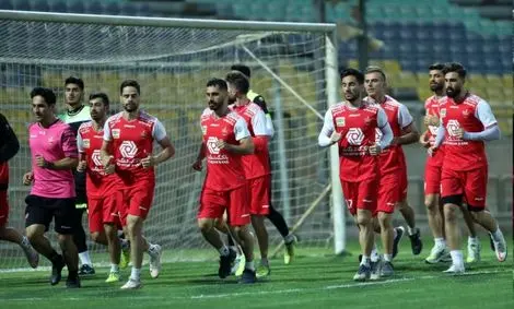 بدنبال حذف از لیگ قهرمانان؛ پرسپولیس از راه نرسیده تمرین کرد