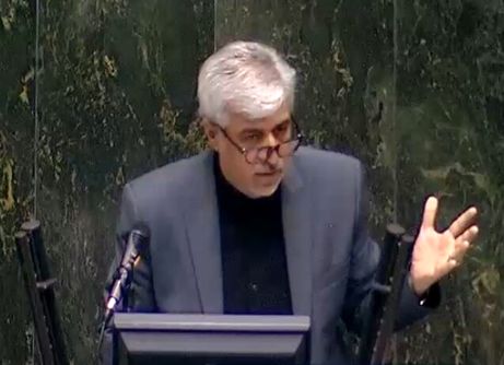 حمید سجادی به حواشی ورود VAR به ایران واکنش نشان داد.