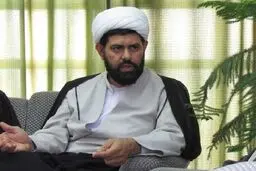 زن غربی، زن فریبنده، اغواگرو زیباروی است.