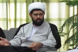 زن غربی، زن فریبنده، اغواگرو زیباروی است.