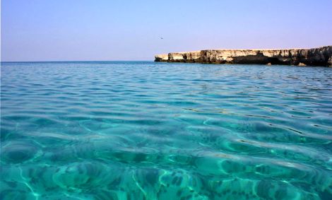 هندورابی؛ جزیره آقازاده‌ها!