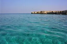 هندورابی؛ جزیره آقازاده‌ها!