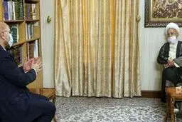 آیت الله مکارم خواستار تشکیل کارگروهی برای نظارت بر بازار شد