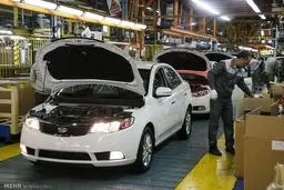 شیب قیمت‌ها در بازار خودرو نزولی شد