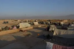 طالبان شیعیان را از خانه‌هایشان بیرون می کند