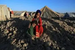 دخترفروشی برای نجات از گرسنگی در افغانستان